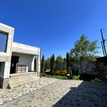 Олександрівська, 50