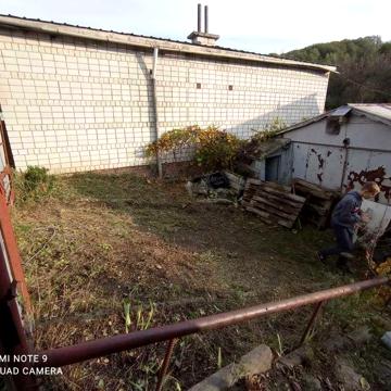 Особляк 2 поверхи + 4сот.р-н Варшавської