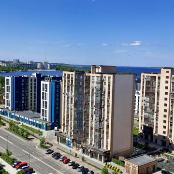 Героїв Дніпра, 6