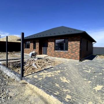Продаж Будинку 95 кв. м. , 3 спальні , 5 соток землі , Зарванц1