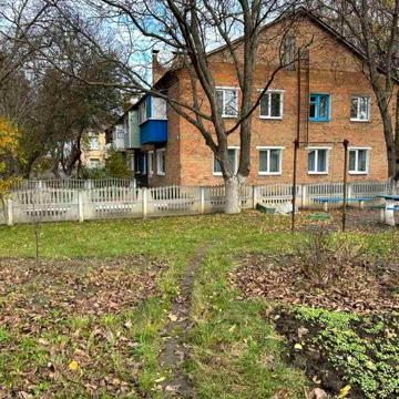 Продаж 3-кімнатна квартира