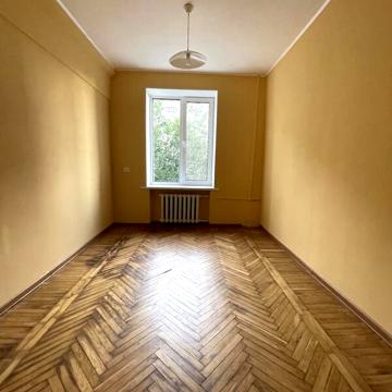 Продаж 4к Квартира Робоча вулиця
