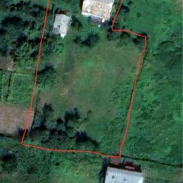 Будинок з 18 сот. землі