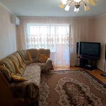 Продаж 3к Квартира Бузький бульвар