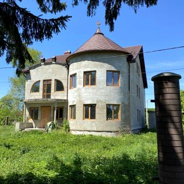Будинок м. Калуш новобудова 10 сот землі