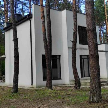 Світла вул.