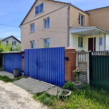 Продам будинок с Вінницькі Хутори біля лісу
