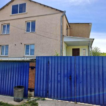 Продам будинок с Вінницькі Хутори біля лісу