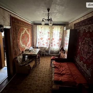 Продаж 2к Квартира Космонавта Комарова вулиця