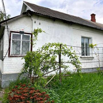 Продам дом возле Люботина
