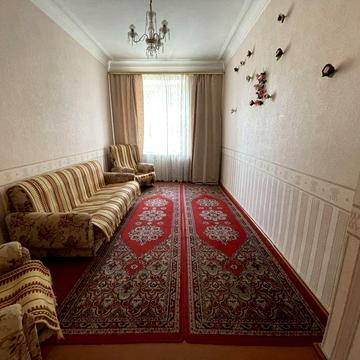Продам 2 комн. квартиру с ремонтом