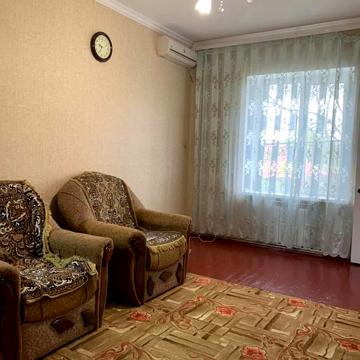 Продается 3-х ком. 2 этаж АГВ по ул.Нахимова