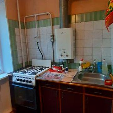 Продам 2х кв Победы  79