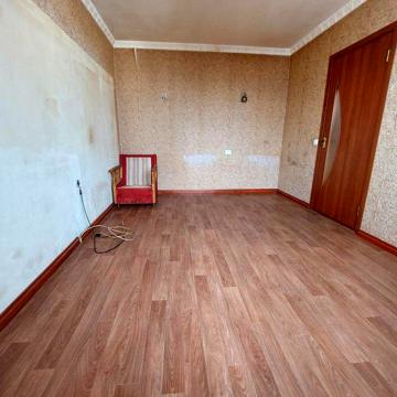 Продам 1-но кімнатну квартиру на 4 мікрорайоні