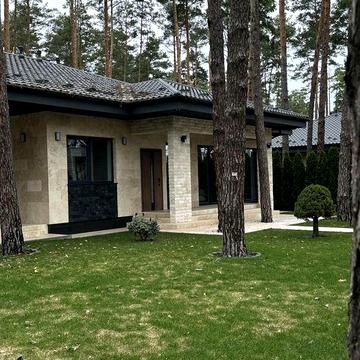 Будинок з дизайнерським ремонтом у елітному районі Лісової Бучі Буча