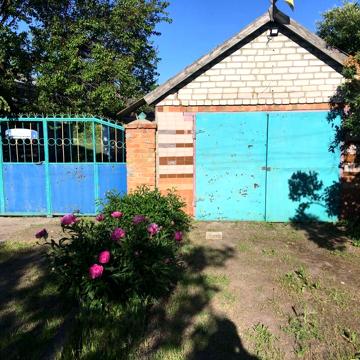 Продам большой добротный дом
