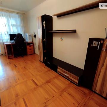 Продаж 3к Квартира Робоча вулиця