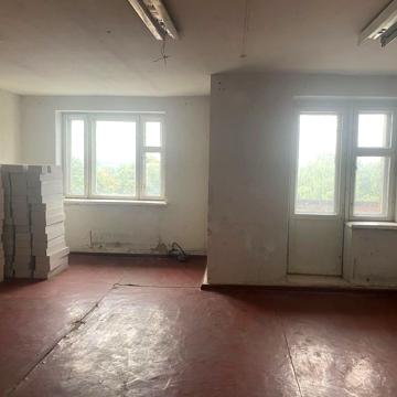 Продам двокімнатну квартиру