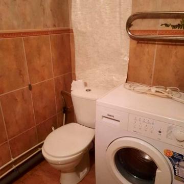 Продам 2х комнатную квартиру в центре