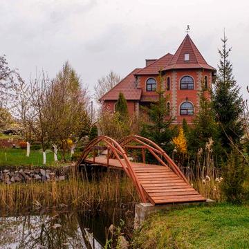 Продаж 2 поверхового будинку, ділянка на 20 соток, 280 кв.м, 5 кімнат