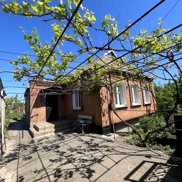 Продам Добротный дом ул.Хохломська,Долгинцевский район