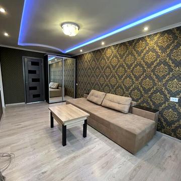 Продаж 2к Квартира Космонавтів вулиця
