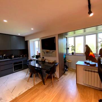 Продам Квартира 2х ком Мост Сити Набережная Центр Карла Маркса