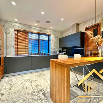 Продаж будинку (котедж ) в елітому містечку Золоче