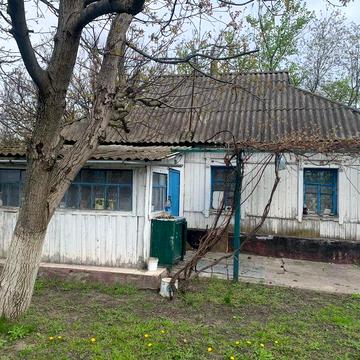 Продам будинок в селі Веселинівка