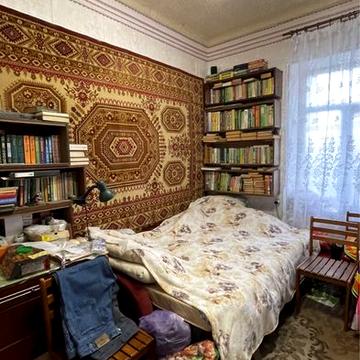 Продам малогабаритную квартиру на  Москалевке