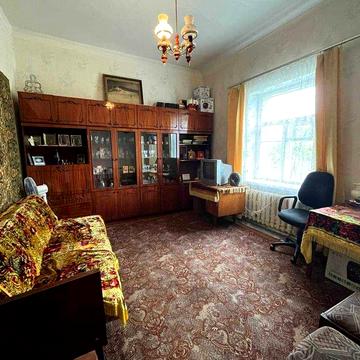 Продаж частини будинку, Залізничне селище