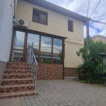 Шевченка вул., 44