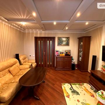 Продаж 3к Квартира Данила Галицького вулиця
