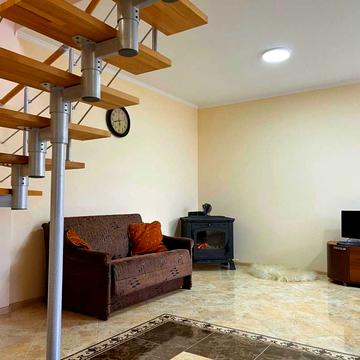 Будинок на березі річки, ВАШЕ місце затишку та відпочинкуYV