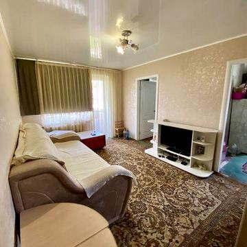 Продам 3-кімнатну квартиру на Ювілейній