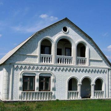 Продам Дом 40км. от Харькова .
