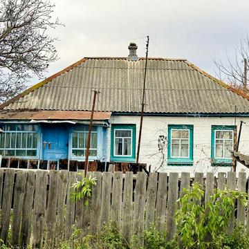 ПРОДАЄТЬСЯ БУДИНОК С. ГАРБУЗИН (комерційна діяльність або для житла