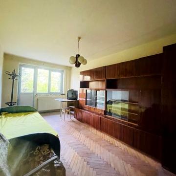 Продаж 2 кім біля Проспекту