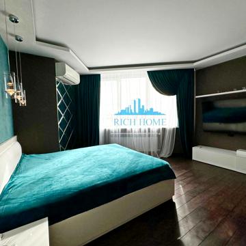 Осокорки, 216 кв.м. Продаж елітної дворівневої квартири Чавдар, 13.