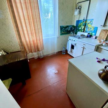 Продам 1-но кімнатну квартиру на м-ні Сонячний