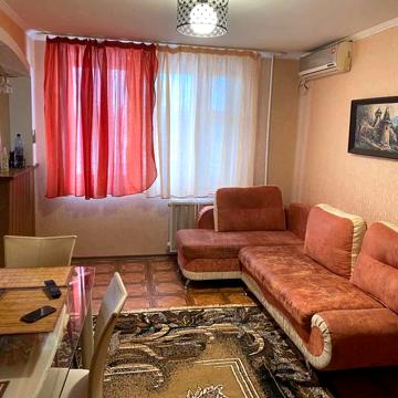 Продам 4х кімнатну квартиру