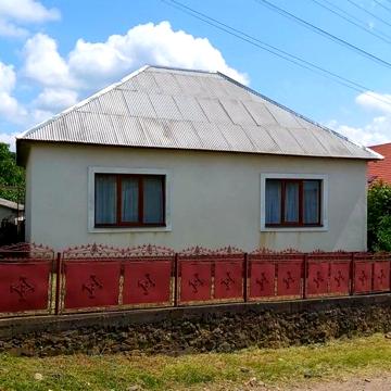 Продам будинок с. Осій Закарпатська область