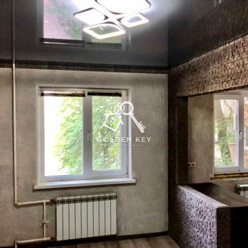 Вадима Гурова вул. (Постишева), 37