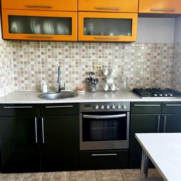 Продаж 2к квартири 52 кв. м на вул. Монастирського