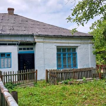 Продам квартиру в с. Маків