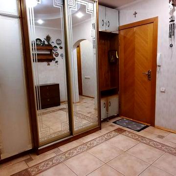 Лукянівка, Татарка, трикімнатна квартира