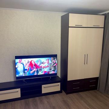 Власник Продам 1к. квартиру 45м Станіславського
