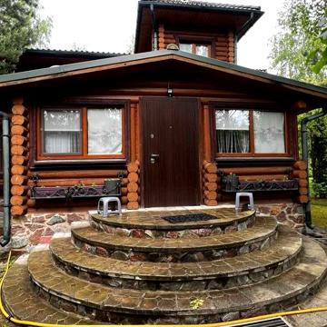 Продаж приватного будинку в с. Кухарі