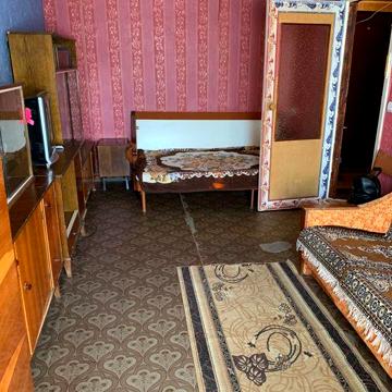 Продається однокімнатна квартира на першому поверсі
