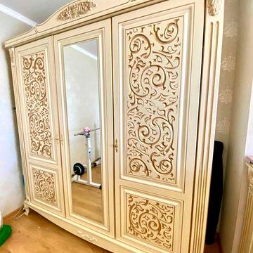 Продаж 2 кімн. квартира 100 м, Соляні, Магелан, ремонт.